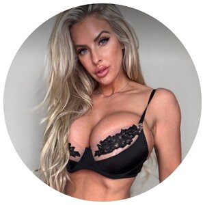 Vegas Alibi - Naughtiest Step-Mommy 😈