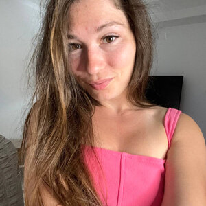Anna ❤️‍🔥  Hairy girlfriend
