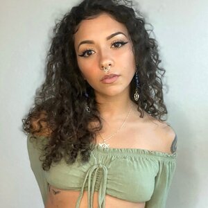 Luna | Ready to play 💚 Online