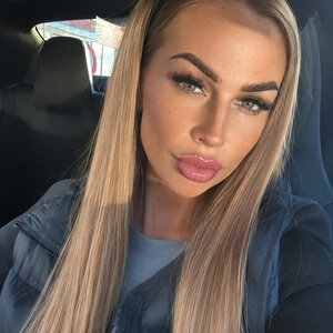 AmyFartGirl 🍑💨