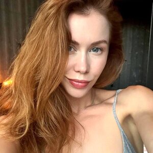 💋 Mia 💋