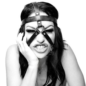 Kissa Sins