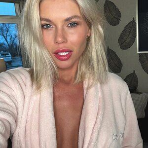 🎉🎂Ashley Belle 💋🎉🎂🥳 Birthday
