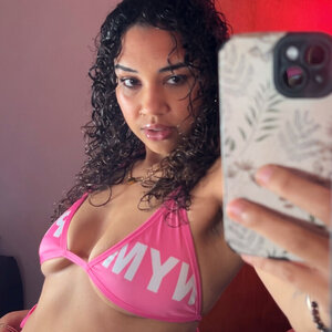 Dreya Teases 😈