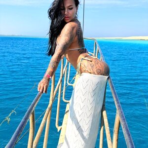 Iuhas Alexandra FREE
