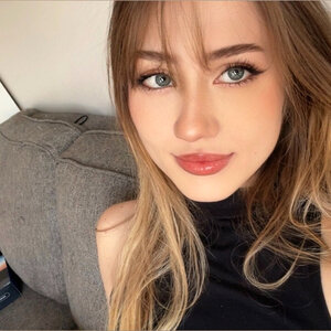 Madi Anger VIP