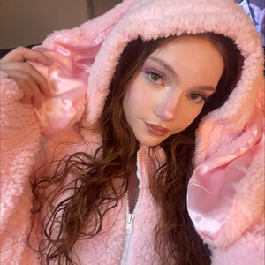 Vicky 👩🏻‍🦰👑