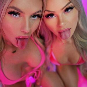 𝗧𝗛𝗘 𝘀𝘁𝗲𝗽 𝘀𝗶𝘀𝘁𝗲𝗿𝘀 👯‍♀️