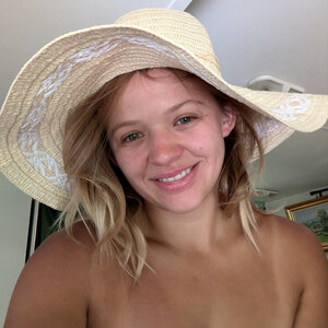 Riley Madison De Beers