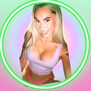 Laura Skye💖