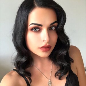 TS Girl Vikki
