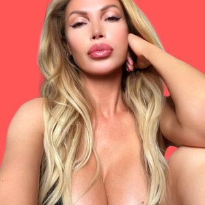 ☀️Nikki Benz☀️
