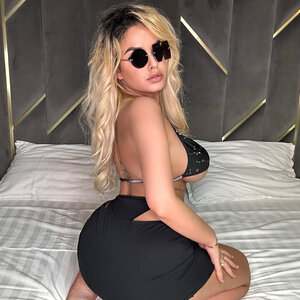 🐈Kathrine Wolf🐈💦Wet & Creamiest Pussy👅