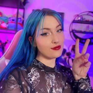 𝐋𝐮𝐧𝐚 𝐄𝐥𝐢𝐬𝐞🌙 big ass, bigger heart 🩷