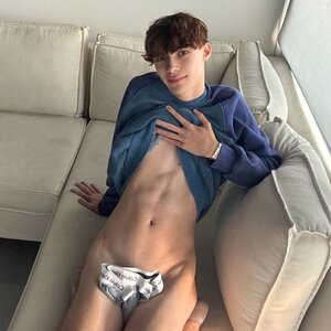 Justin 🧸