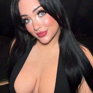 ASHLEY  💋