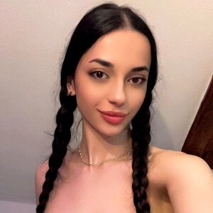 🍭 Nicole 🍭