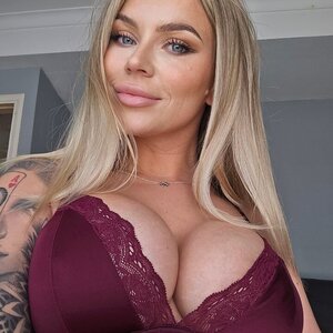 FREE BRITISH PAWG!!