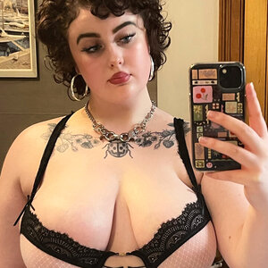mila bloom