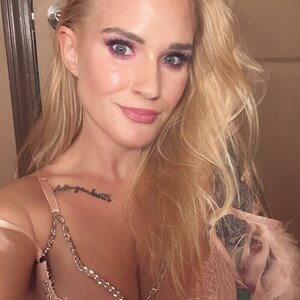 Shazza McKenzie
