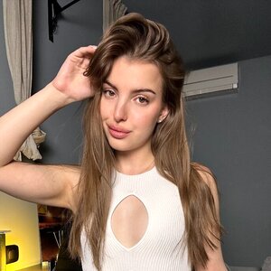 Sonya 💕