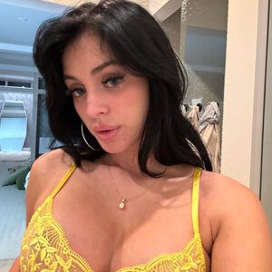 Camilla Araujo