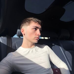Oliver Lee