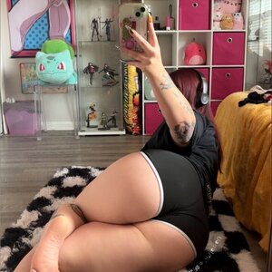 junebug 🧡