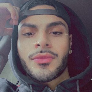 Middle eastern papi