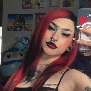 Alice 🖤