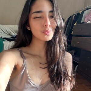 MORELLA💜 ur online gf