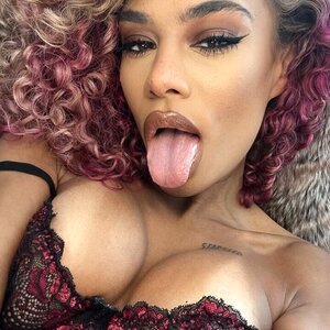Scarlit Scandal 💋